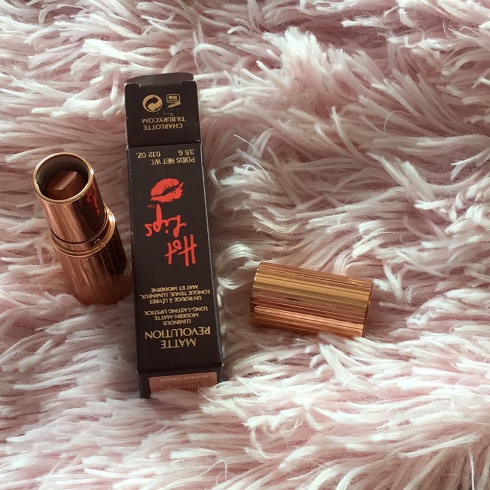 New Charlotte Tilbury Super Cindy Hot Lips Matte Revolution Luminous Lipstick